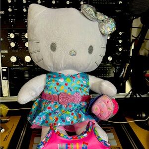 BAB Sanrio Hello Kitty 25th Ann. 2022 Dress Cupcake Plush/ Cotton Candy Scent